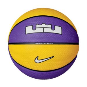 Lebron Playground 8P