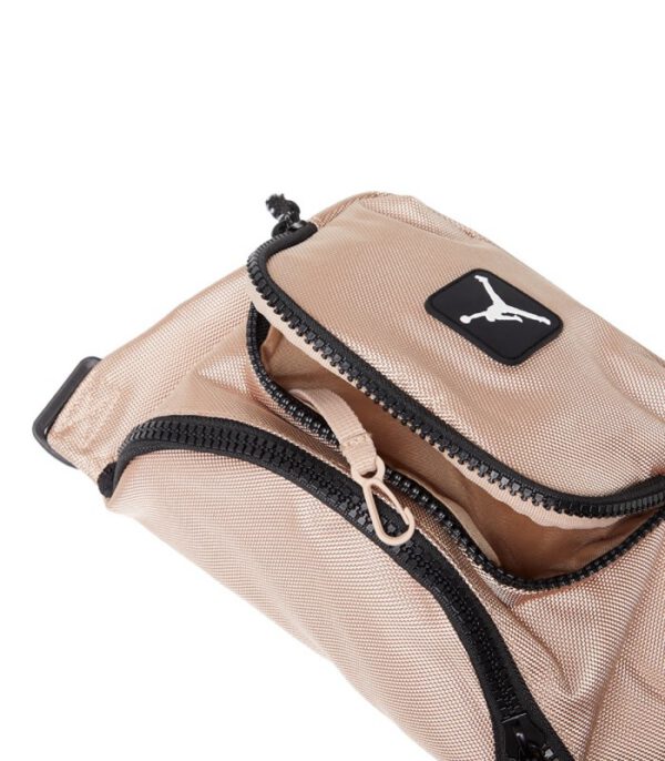 Jam Rise Cross Body Bag