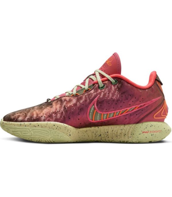 Lebron 21 “Queen Conch”