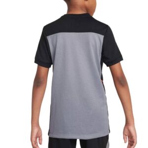 Nike Academy Junior