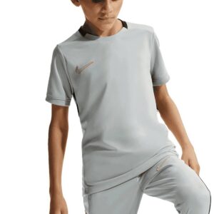 Nike Academy Junior