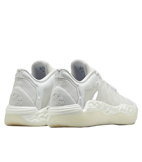 Hali 1 “Team All White”
